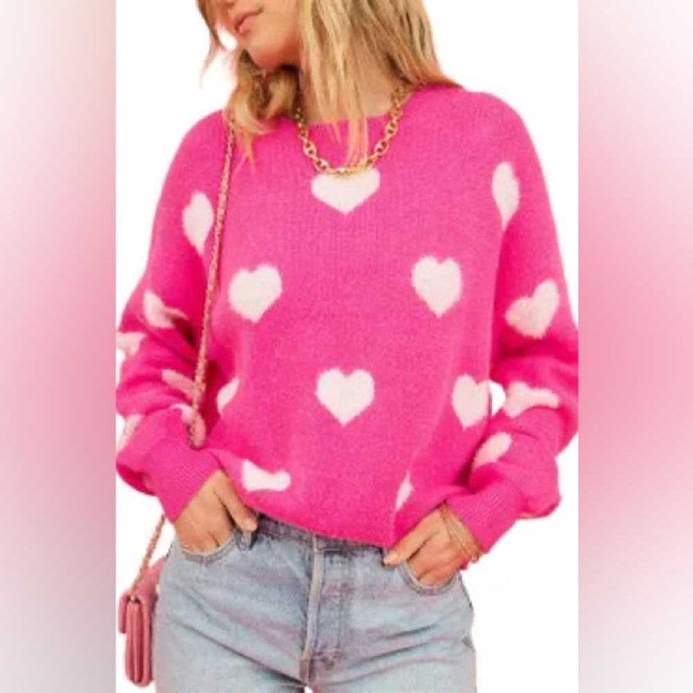 Gorgeous cozy soft haute pink hearts 🩷 sweater